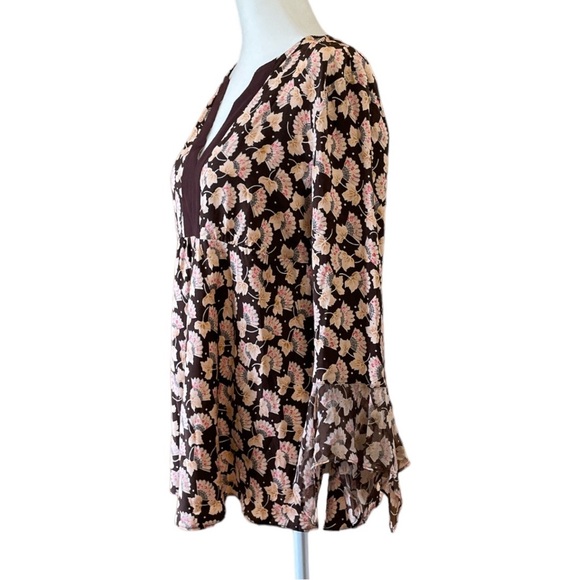 Diane von Furstenberg Silk Top Women’s Medium Trumpet Sleeves - Picture 2 of 9